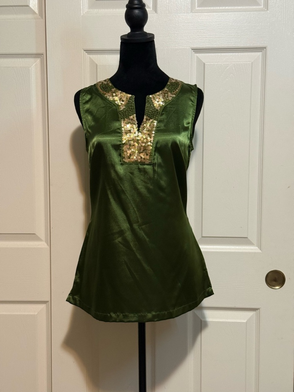 Apt. 9 Olive Green Satin Sleeveless Top with Gold Sequin Trim
